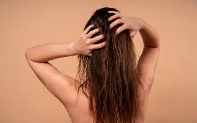 Come riparare i capelli danneggiati senza tagliarli?