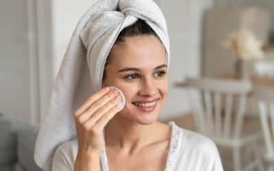 Latte detergente viso: a cosa serve e come si usa