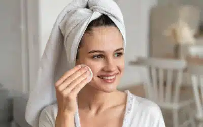 Latte detergente viso: a cosa serve e come si usa