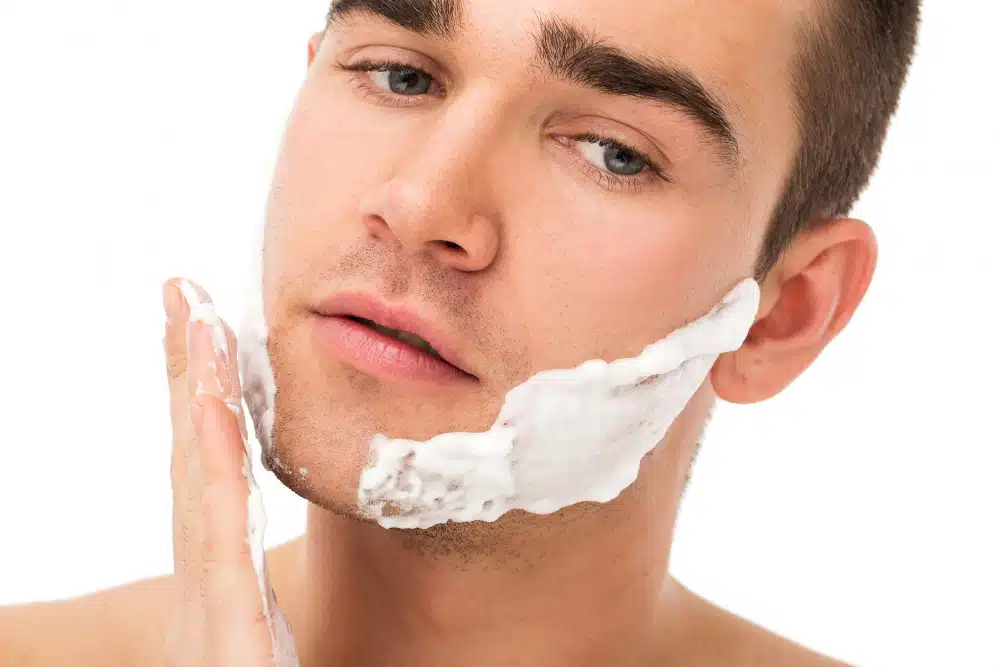 Come farsi la barba senza irritare la pelle